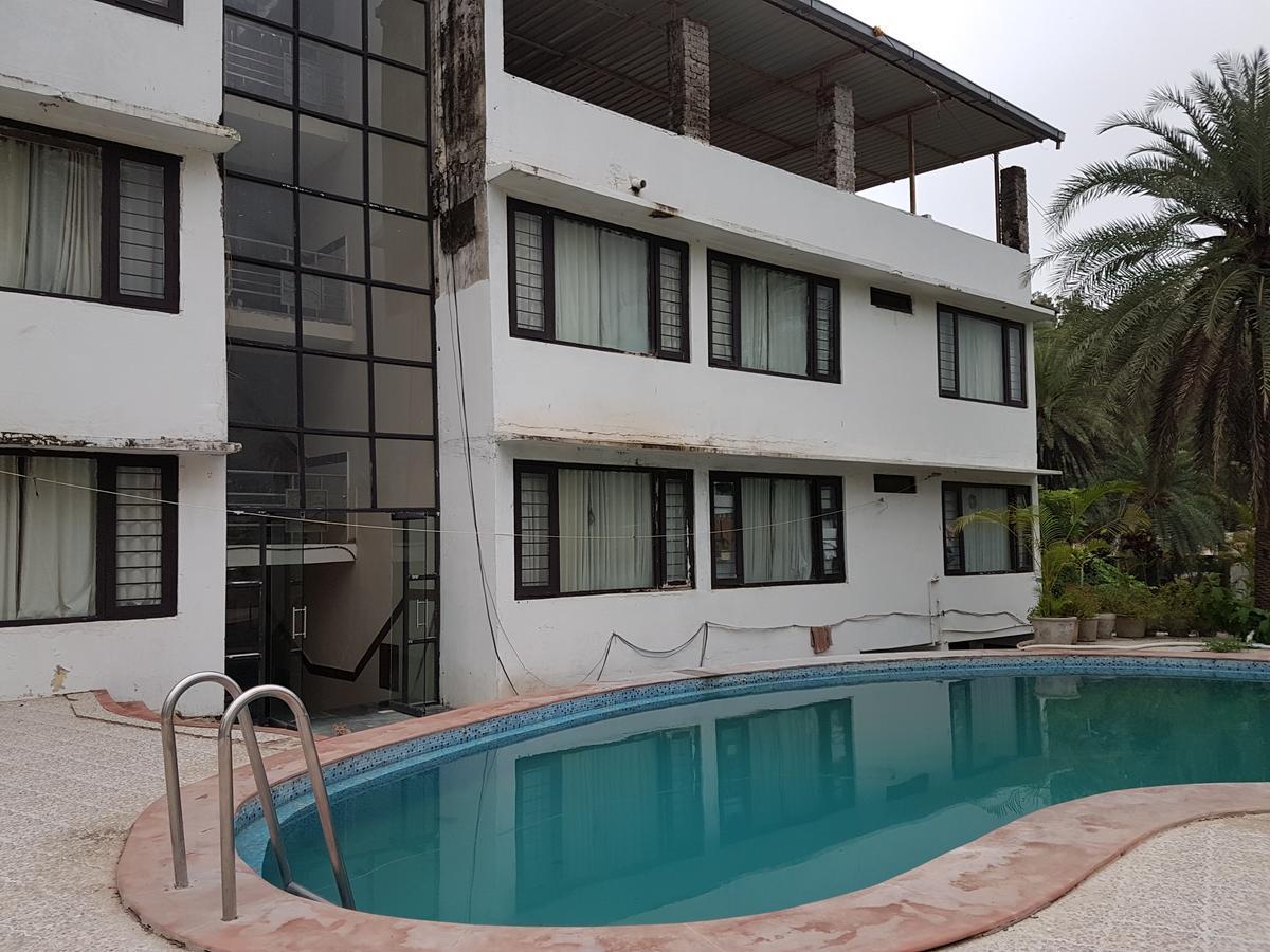 Hotel Raviji'S Retreat Ābu Eksteriør billede